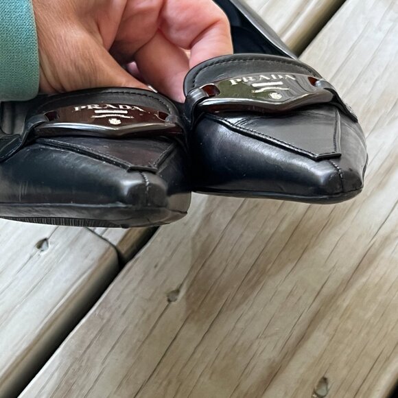 Prada kitten heels vintage black leather brown logo plate 37.5 7 pointed toe - Picture 4 of 12